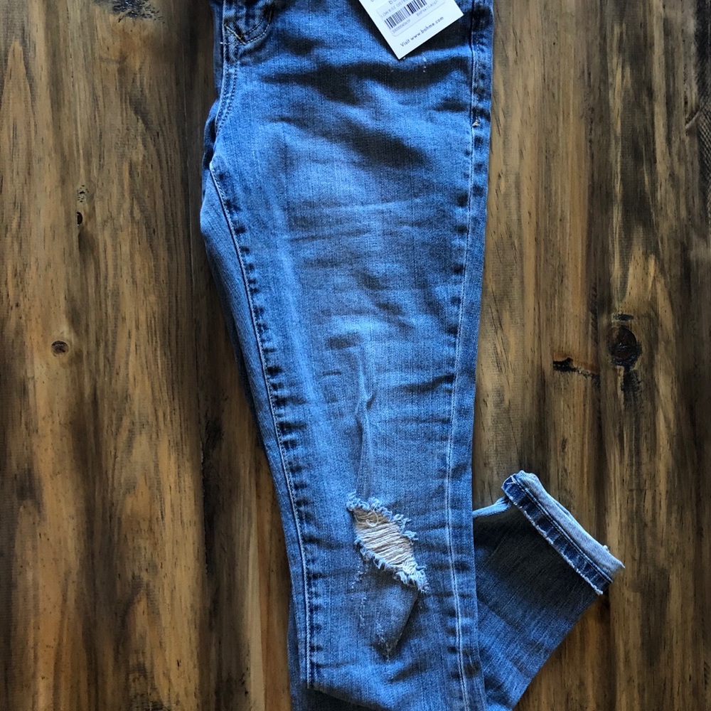 Bohme 10” high rise distressed skinny jeans. NWWT.